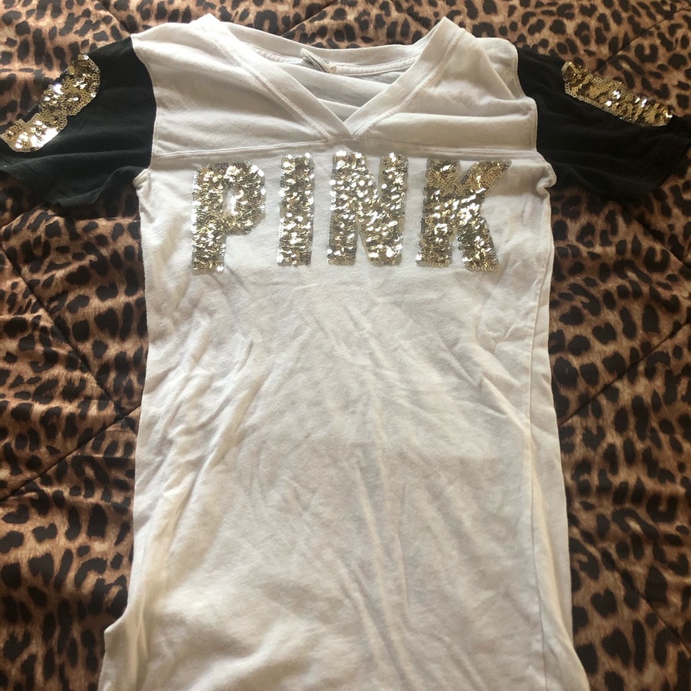 PINK V neck T-shirt
